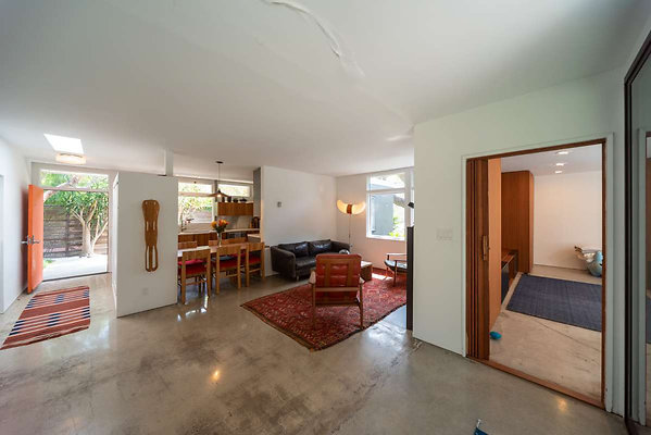 CAST LosAngeles 12409