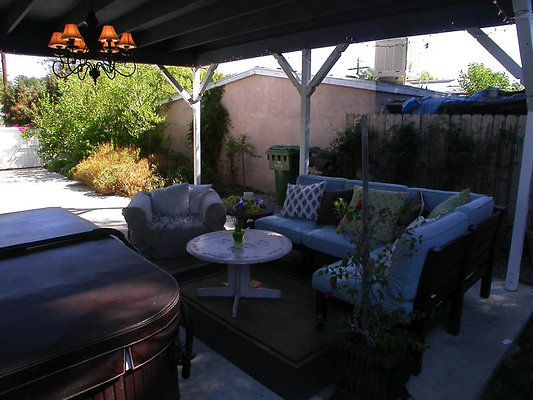 8337 patio 4