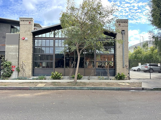 UNIVERSAL-CW436-CC-4