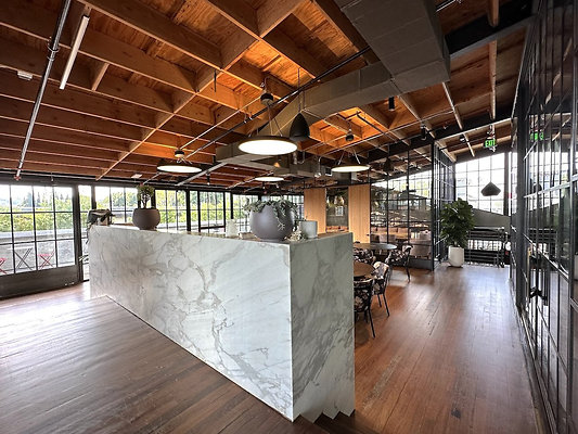 UNIVERSAL-CW436-CC-127