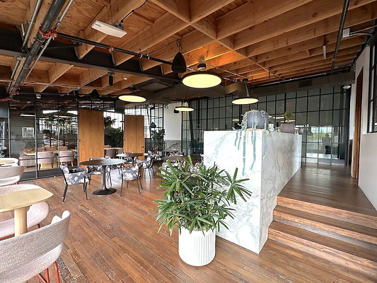 UNIVERSAL-CW436-CC-129