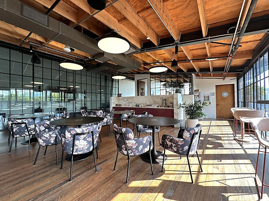 UNIVERSAL-CW436-CC-102