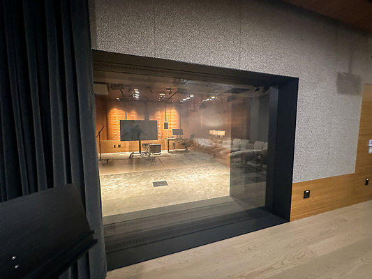 UNIVERSAL-C208-LA-56