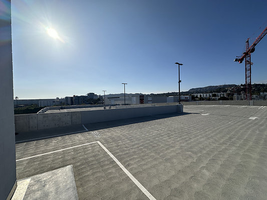 UNIVERSAL-C208-LA-132