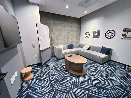 UNIVERSAL-C208-LA-73