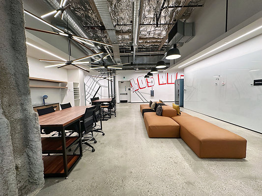 UNIVERSAL-C208-LA-96