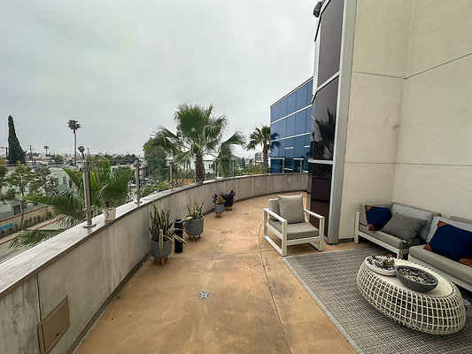 UNIVERSAL-C208-LA-124