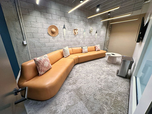 UNIVERSAL-C208-LA-78