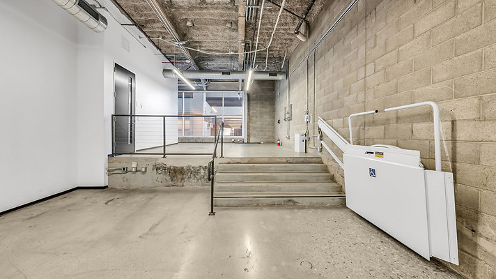 UNIVERSAL-C208-LA-40