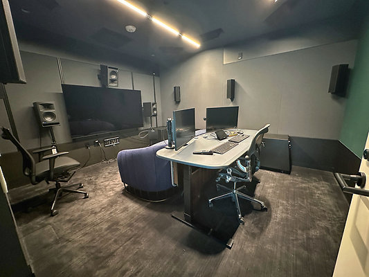 UNIVERSAL-C208-LA-81