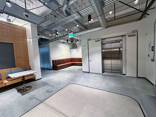 UNIVERSAL-C208-LA-41