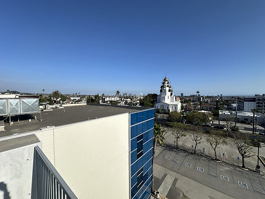 UNIVERSAL-C208-LA-133