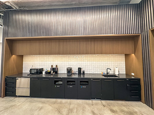 UNIVERSAL-C208-LA-117