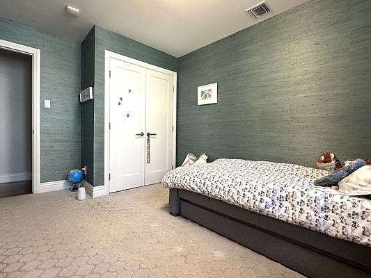 UNIVERSAL-CW179-CHV-67