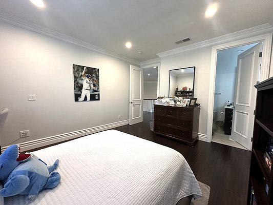 UNIVERSAL-CW211-CHV-70