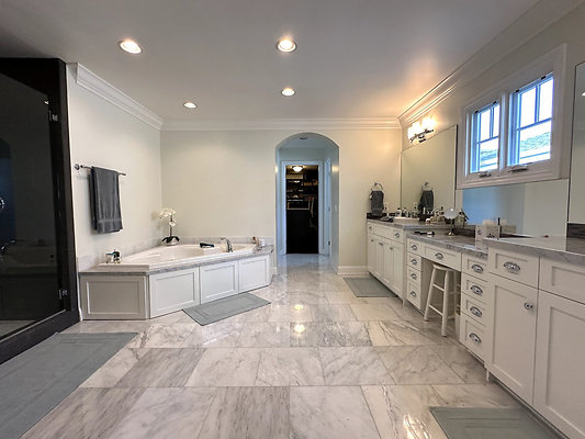 UNIVERSAL-CW183-CHV-66