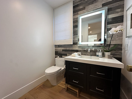 UNIVERSAL-CW217-CHV-46