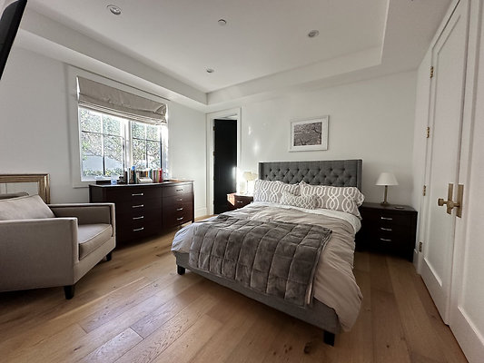 UNIVERSAL-CW217-CHV-47