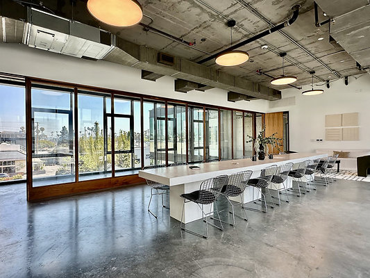 UNIVERSAL-CW464-SM-125