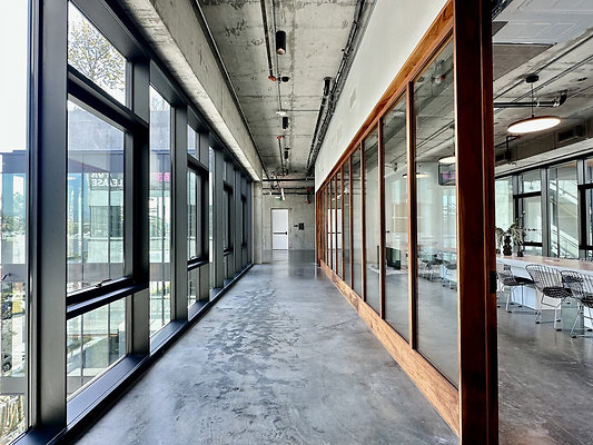 UNIVERSAL-CW464-SM-122