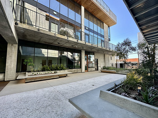 UNIVERSAL-CW464-SM-18