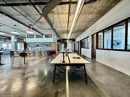 UNIVERSAL-CW464-SM-84