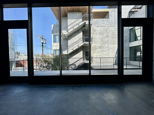 UNIVERSAL-CW464-SM-141