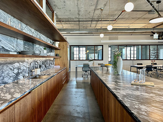 UNIVERSAL-CW464-SM-82