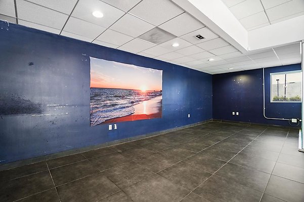 KL 21326-WoodlandHills-018