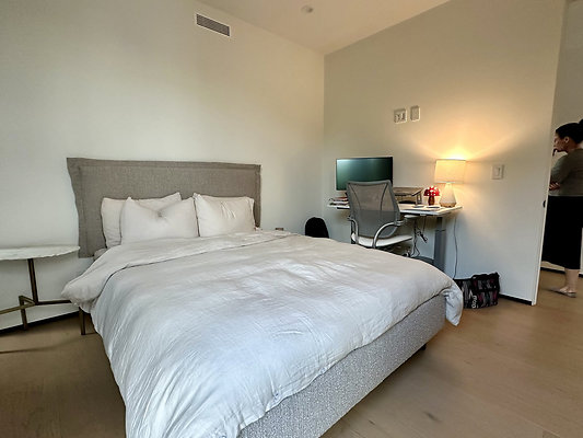 UNIVERSAL-CW164-MRV-79