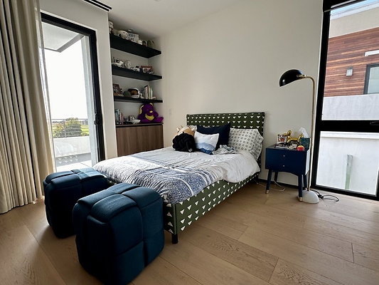 UNIVERSAL-CW164-MRV-84