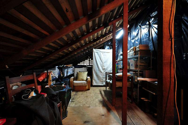 3689 attic 1