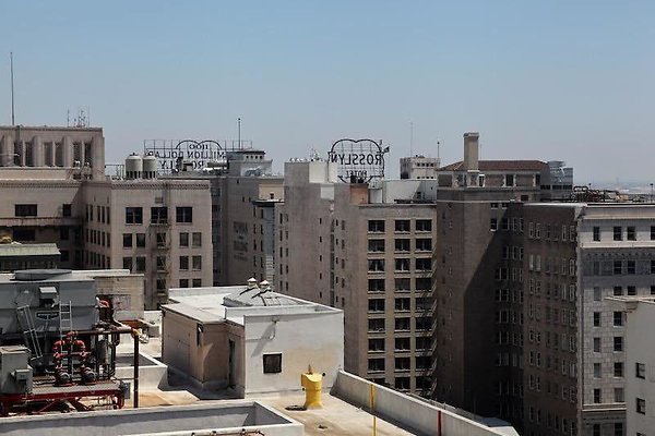 UNIVERSAL-9322-LA-58