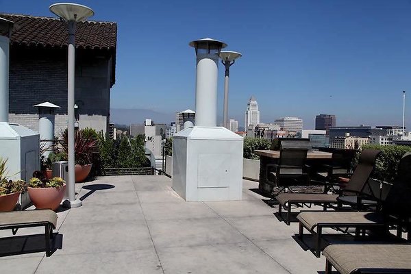 UNIVERSAL-9322-LA-56