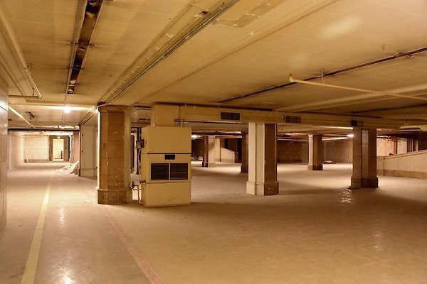 UNIVERSAL-9322-LA-43