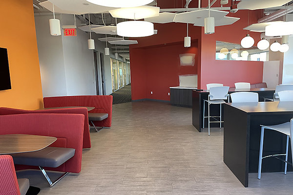 620Suite21215bldg0034