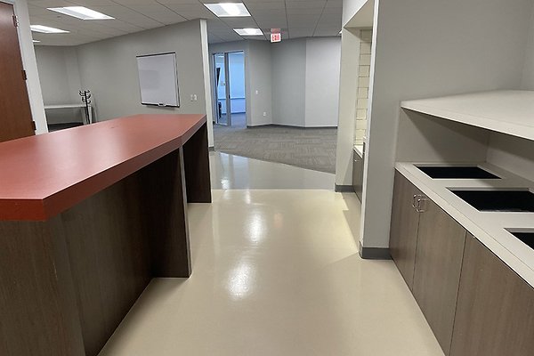 600Suite21215bldg0031