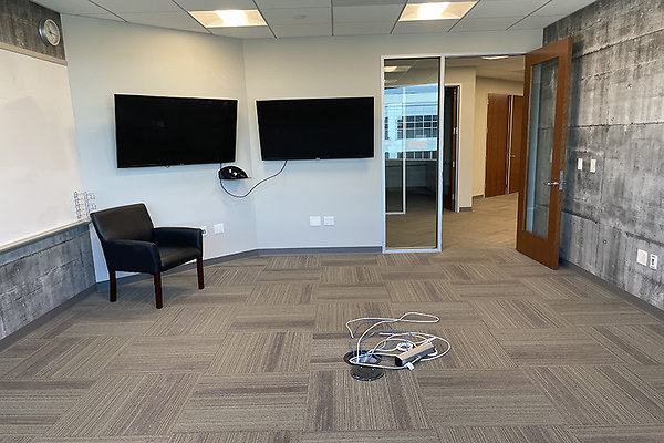 600Suite21215bldg0022