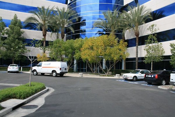 21281BurbankBlvd9849