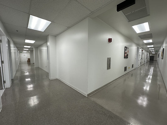 UNIVERSAL-CW201-MDR-85