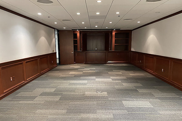 21860SBurbank300ste0012