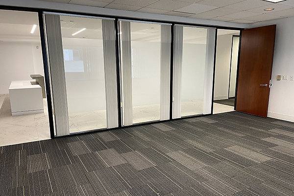 21860SBurbank300ste0022