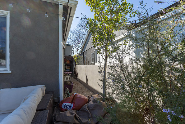 eastwestlocationsIMG-05034