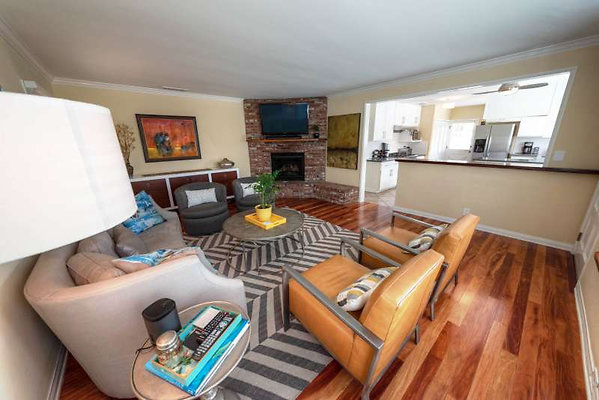 11094 living 1 11094 living 1