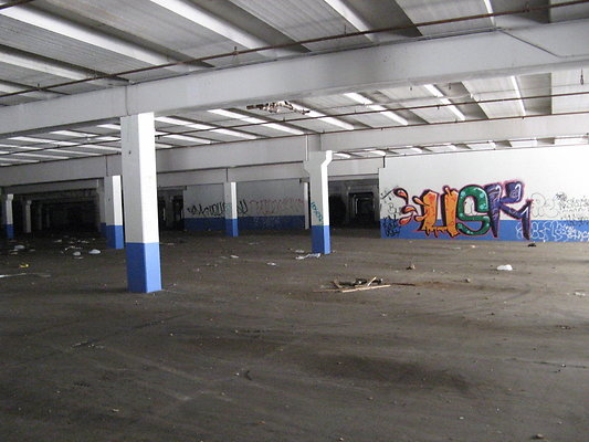 Hawthorne Mall 003