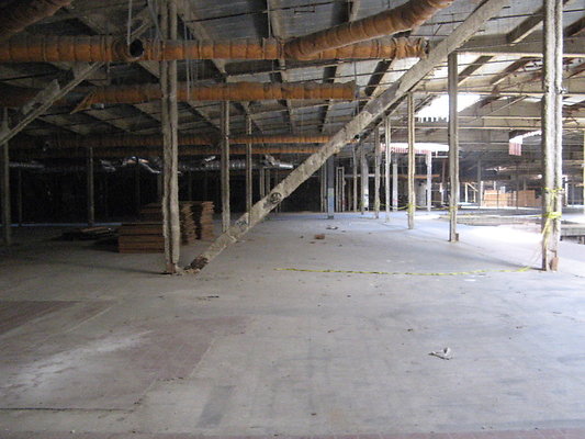 Hawthorne Mall 038