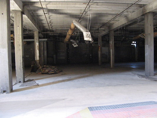 Hawthorne Mall 014