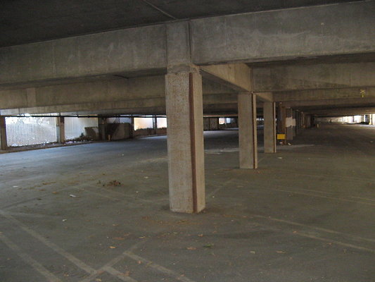 Hawthorne Mall 041