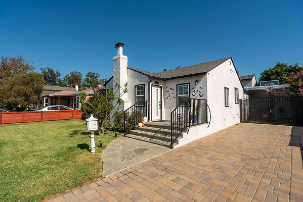 13012 porch 1 13012 porch 1