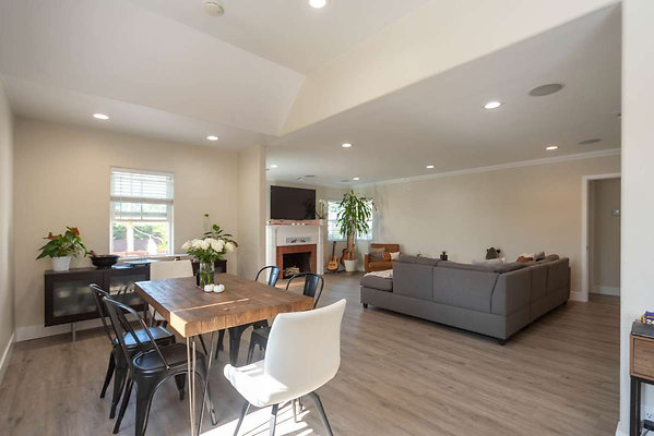 13012 dining 5 13012 dining 5